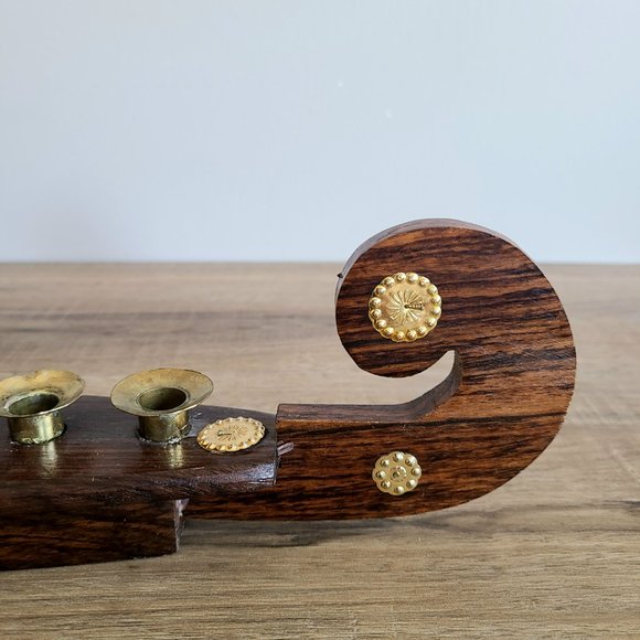 Vintage wooden and brass gondola boat Viking ship shape candleholder. - Picture 3 of 10